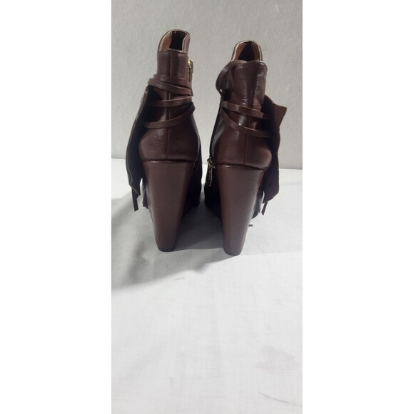 BCBG Generation Womens Size 8.5 B Brown Leather Wedge Ankle Fashion Boots Bootie - Picture 6 of 9